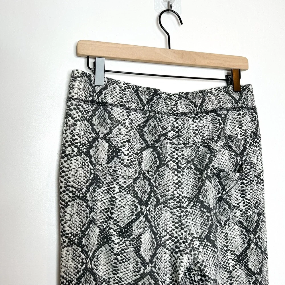 PJ Salvage Animal Snake Print‎ Casual Pajama Pants Slim Leg Lounge Pants Small S